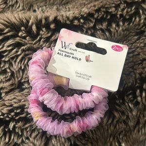 NWT We Craft PonyTails 2 Pack Floral